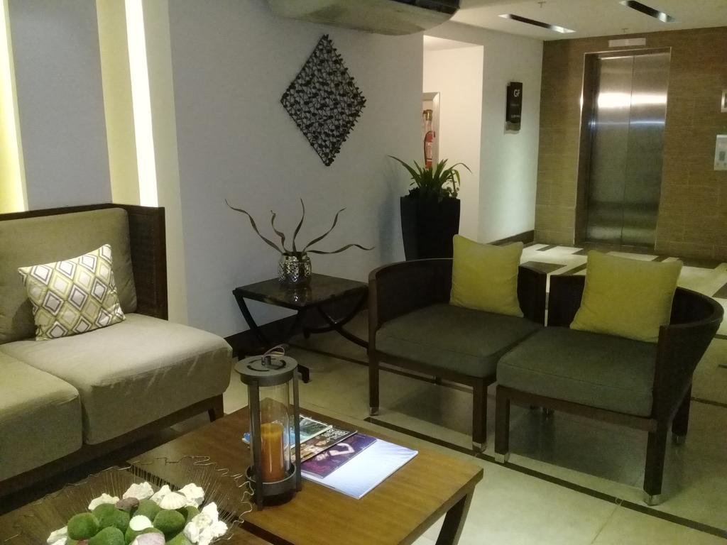 Exclusive Beach And Pools Oceanway Residences Yapak Buitenkant foto