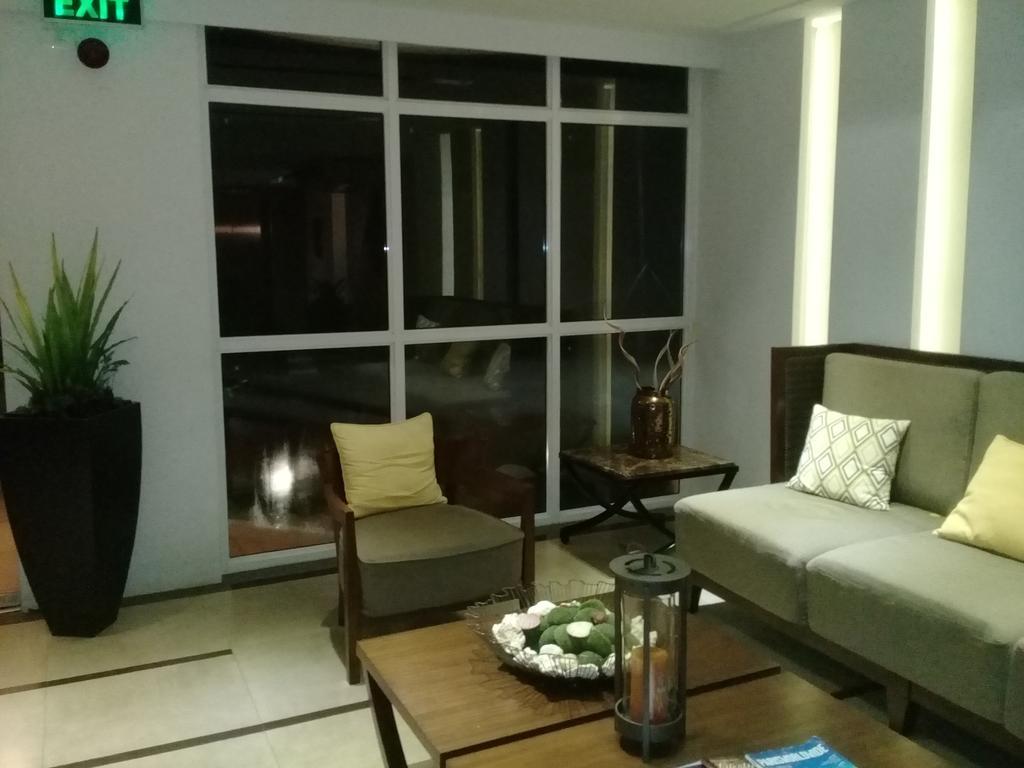 Exclusive Beach And Pools Oceanway Residences Yapak Buitenkant foto